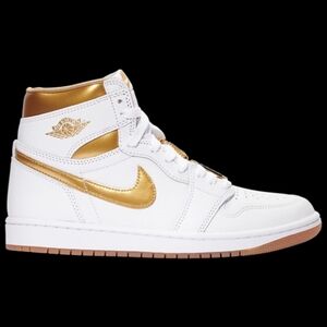 NWB Nike Air‎ Jordan 1 Retro High OG White/ Metallic Gold